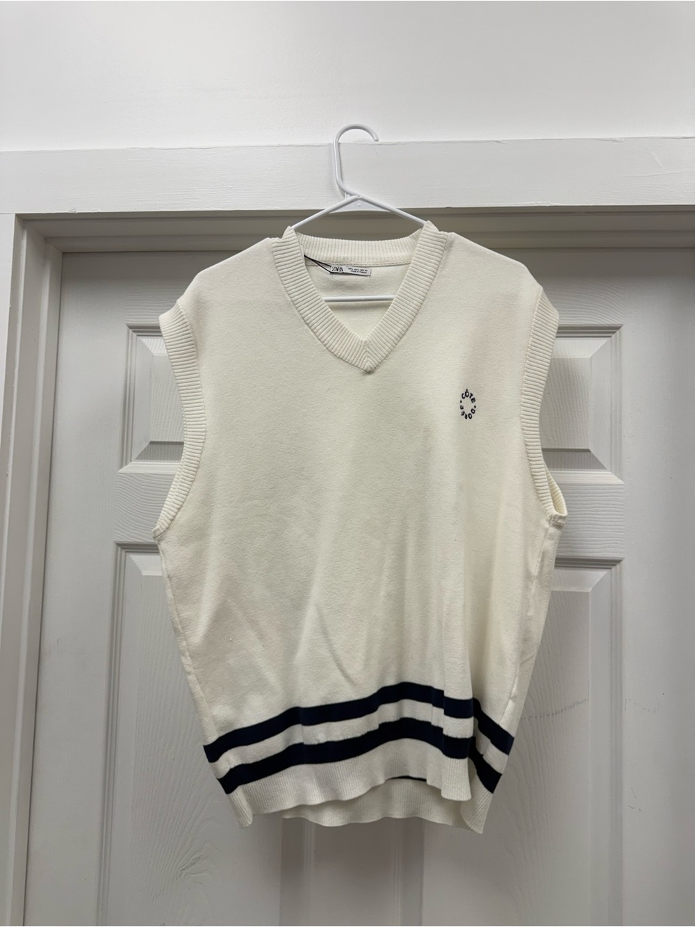 NWT zara vest size large